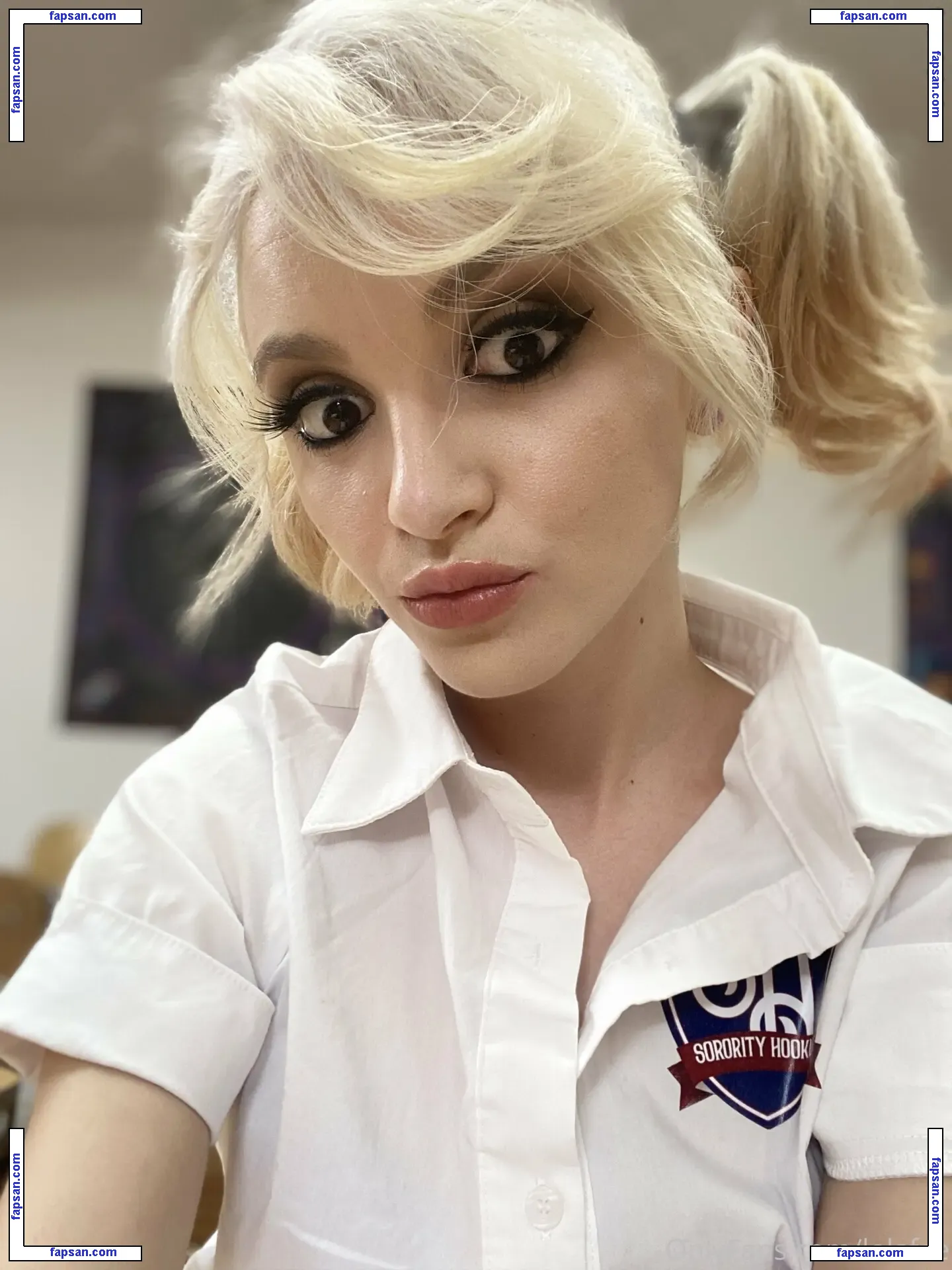 Lola Fae nude photo #0514 from OnlyFans