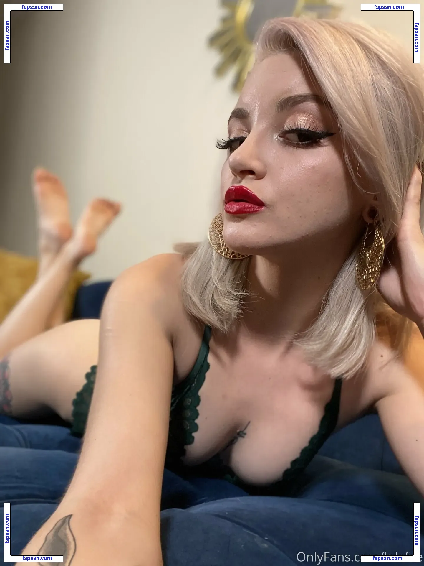 Lola Fae nude photo #0558 from OnlyFans