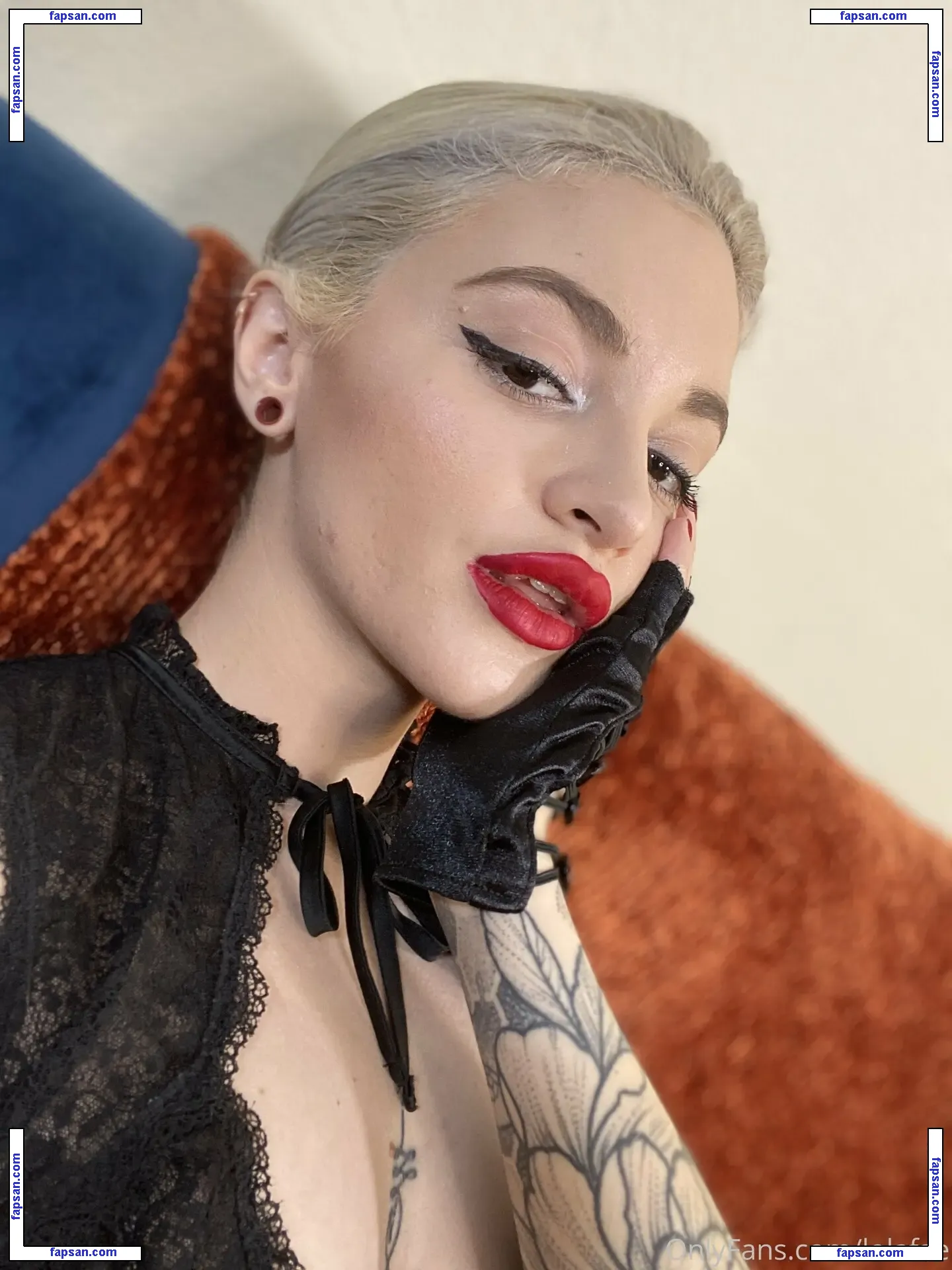 Lola Fae nude photo #0877 from OnlyFans