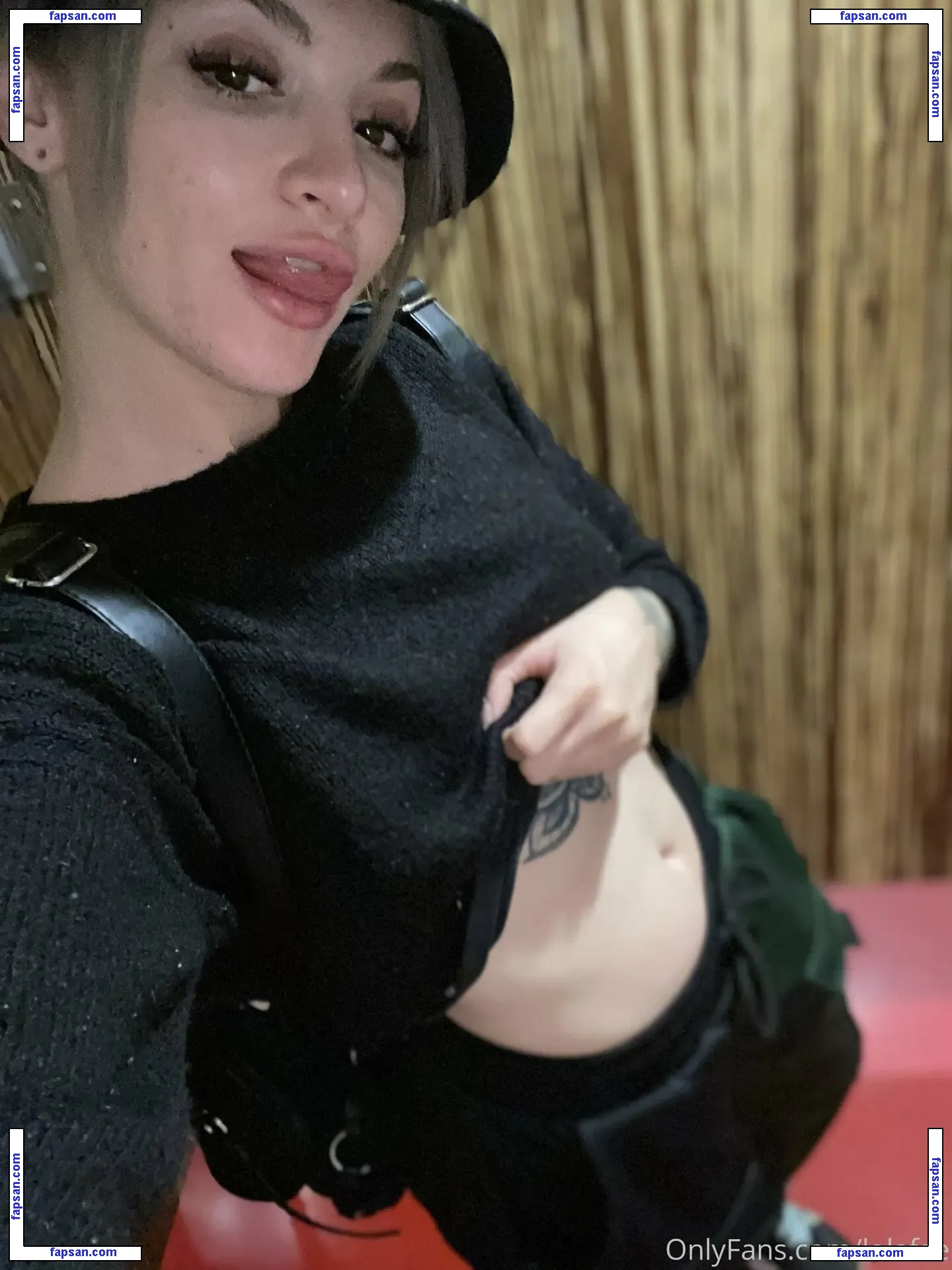 Lola Fae nude photo #0904 from OnlyFans