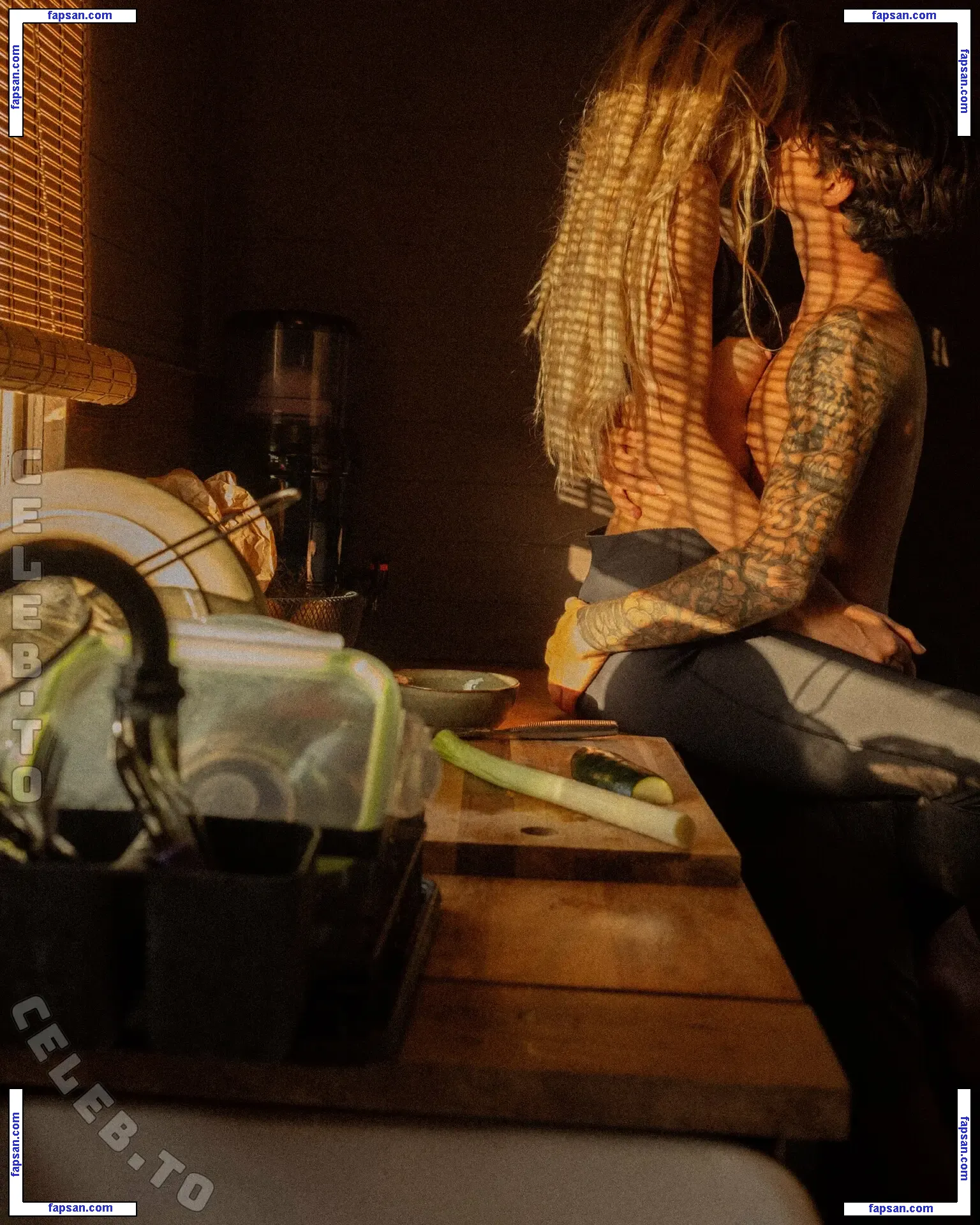 Lola & James голая фото #0007 с Онлифанс