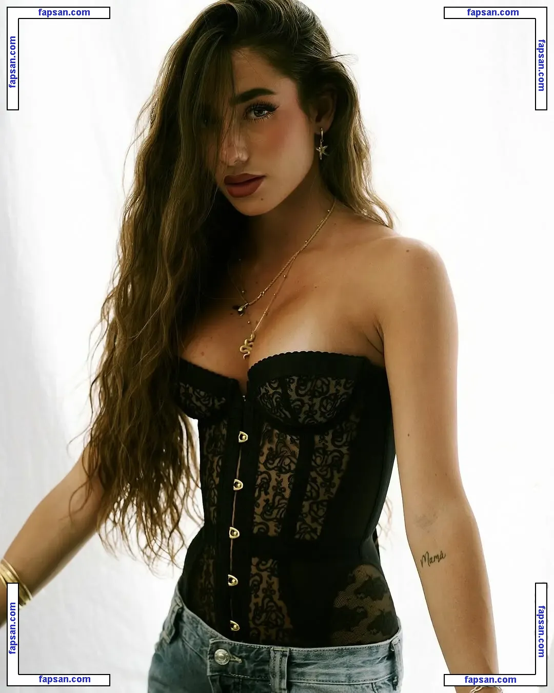 Lola Lolita nude photo #0025 from OnlyFans