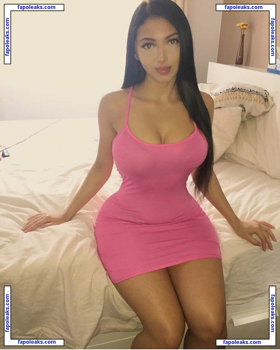 Lola London / misslolalondonxo nude photo #0031 from OnlyFans