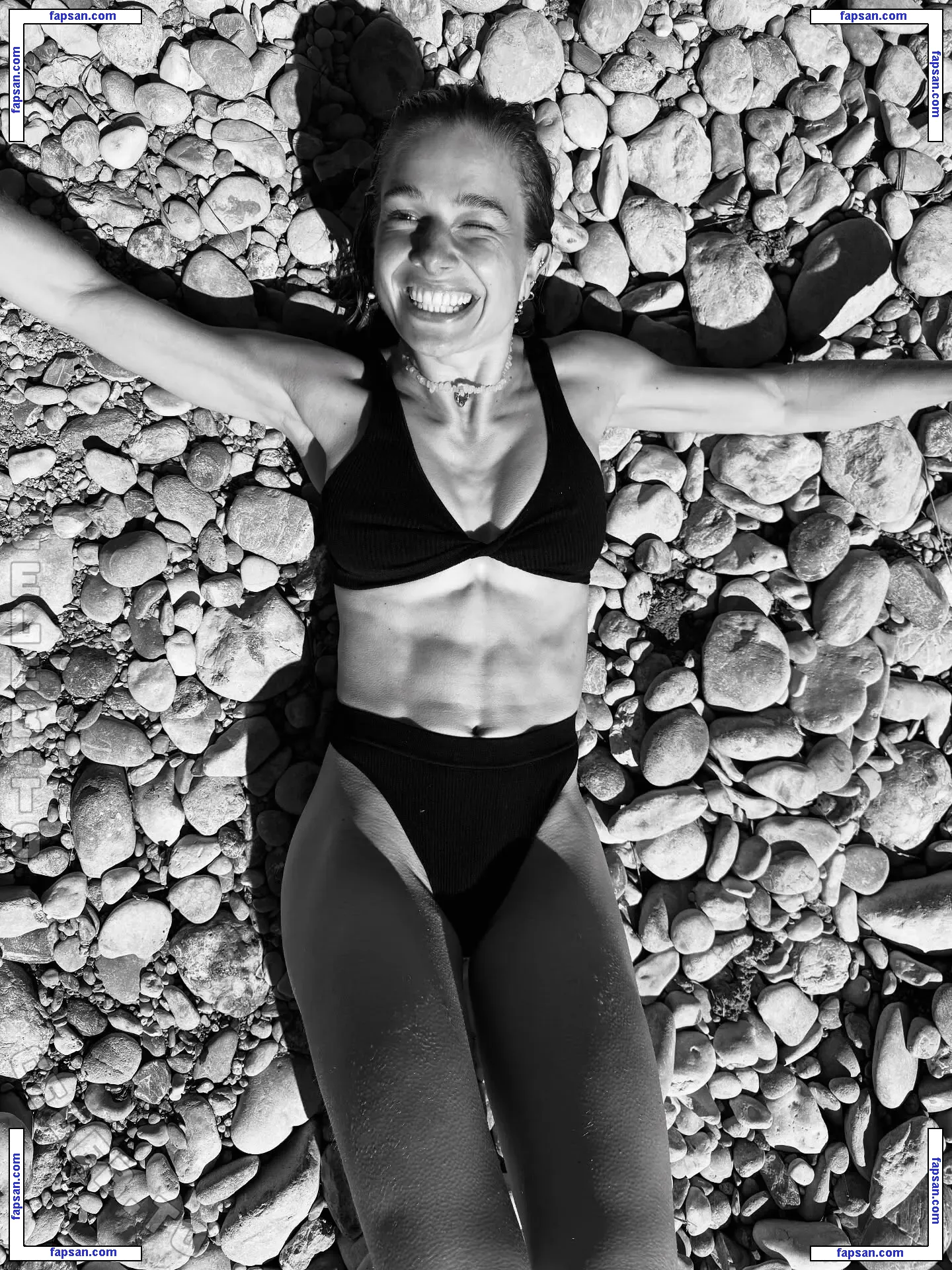 Lola Weippert nude photo #0358 from OnlyFans