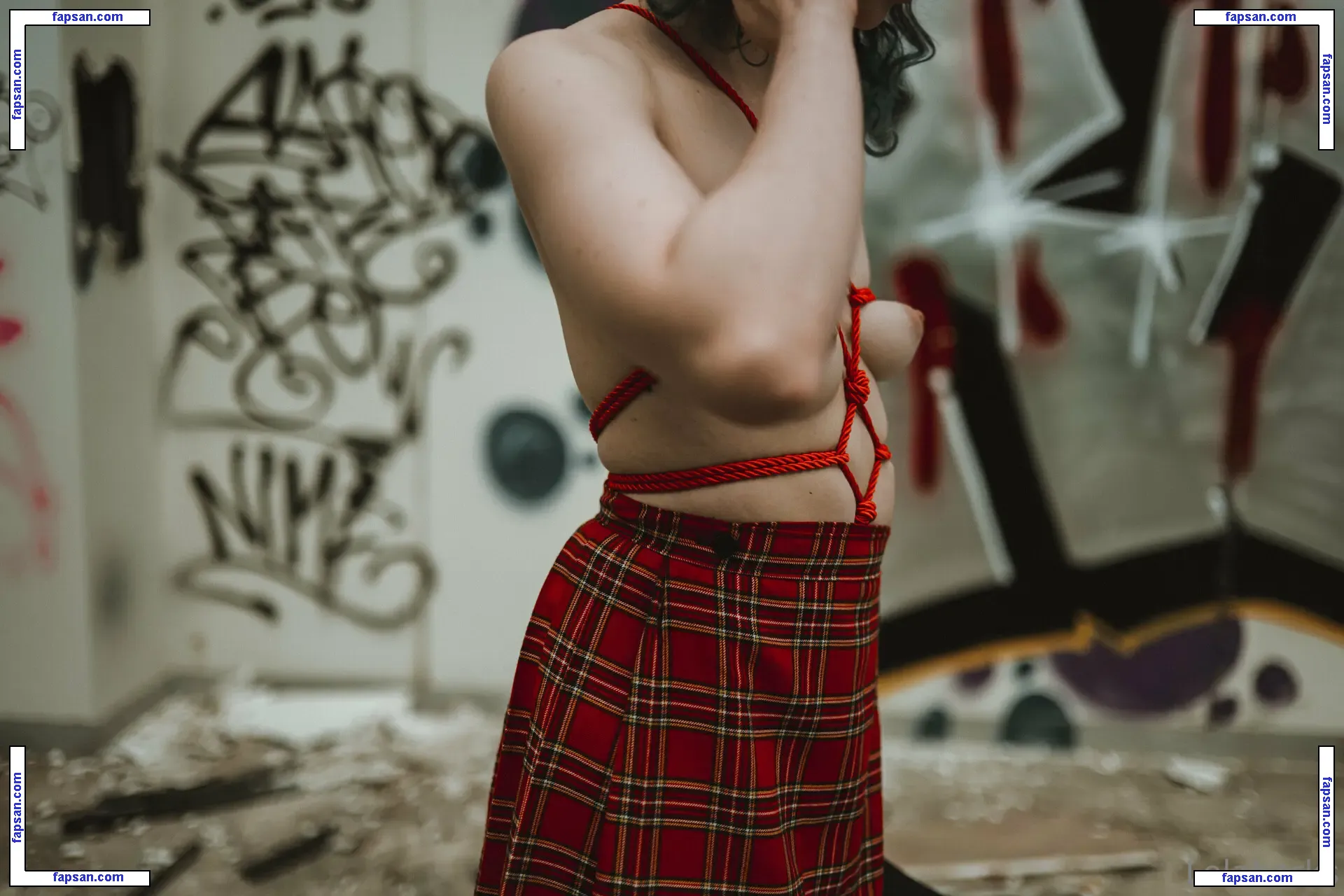 lolabarks nude photo #0015 from OnlyFans