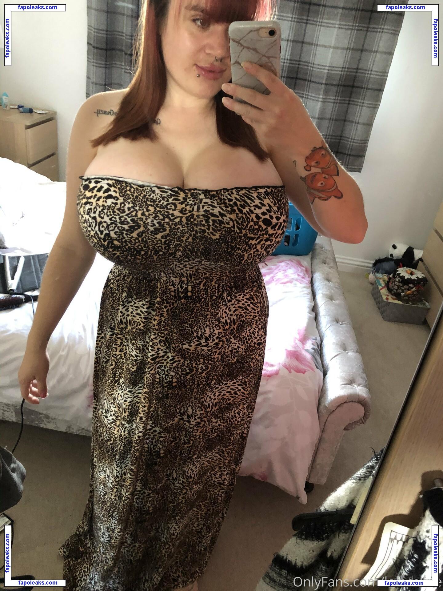 lolaceline / lifewithlola20 nude photo #0059 from OnlyFans