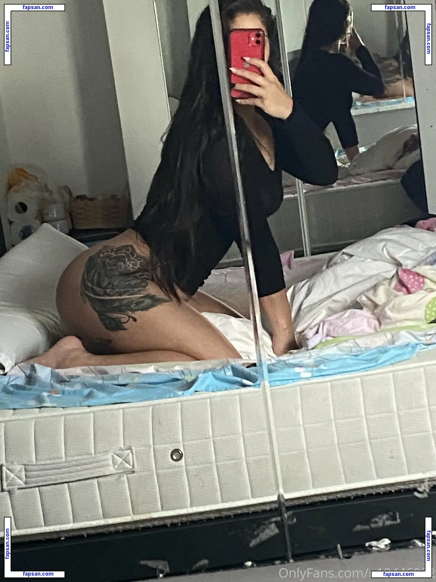 Lolimg nude photo #0012 from OnlyFans