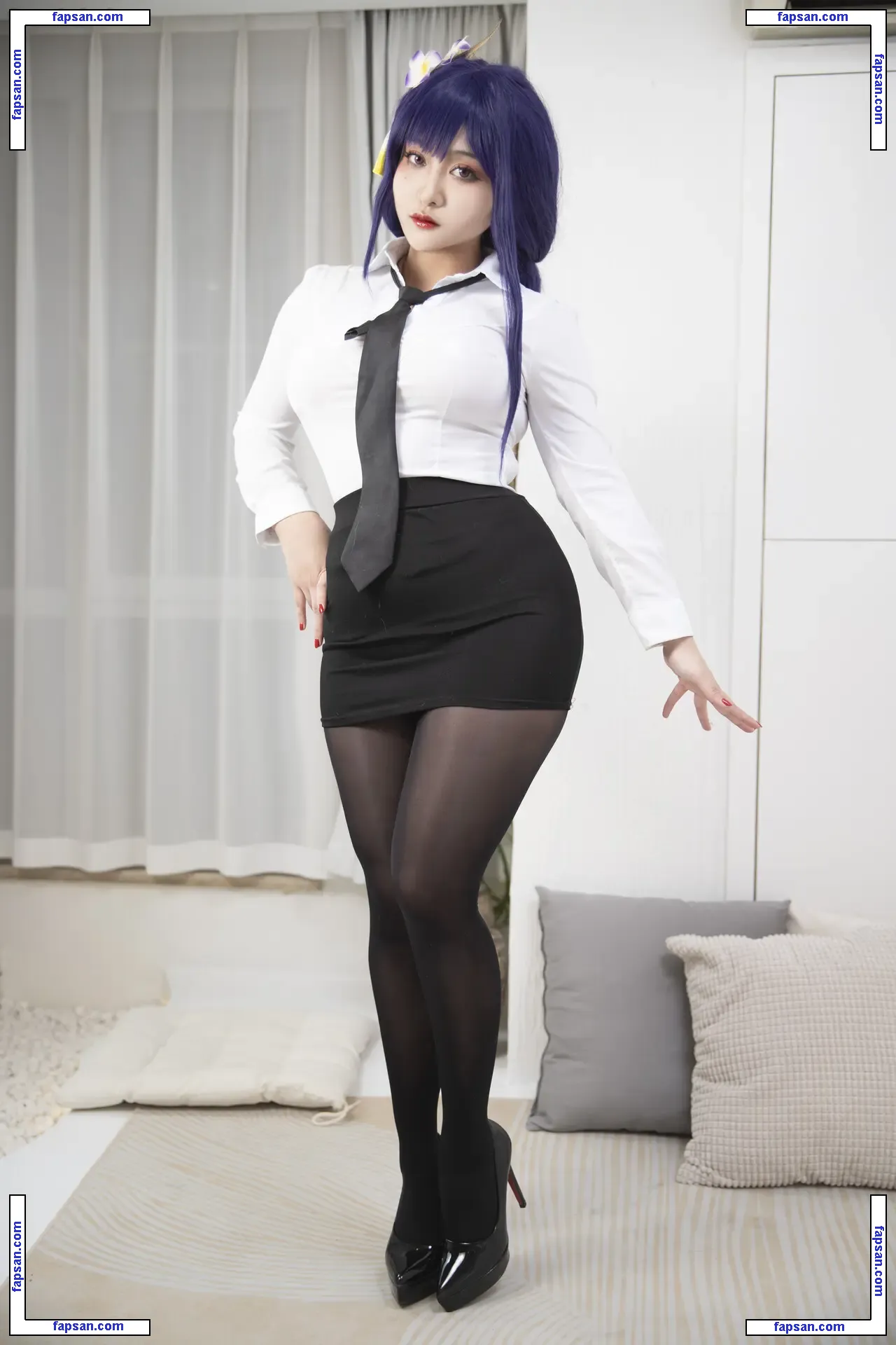 LoLiSAMA nude photo #0048 from OnlyFans