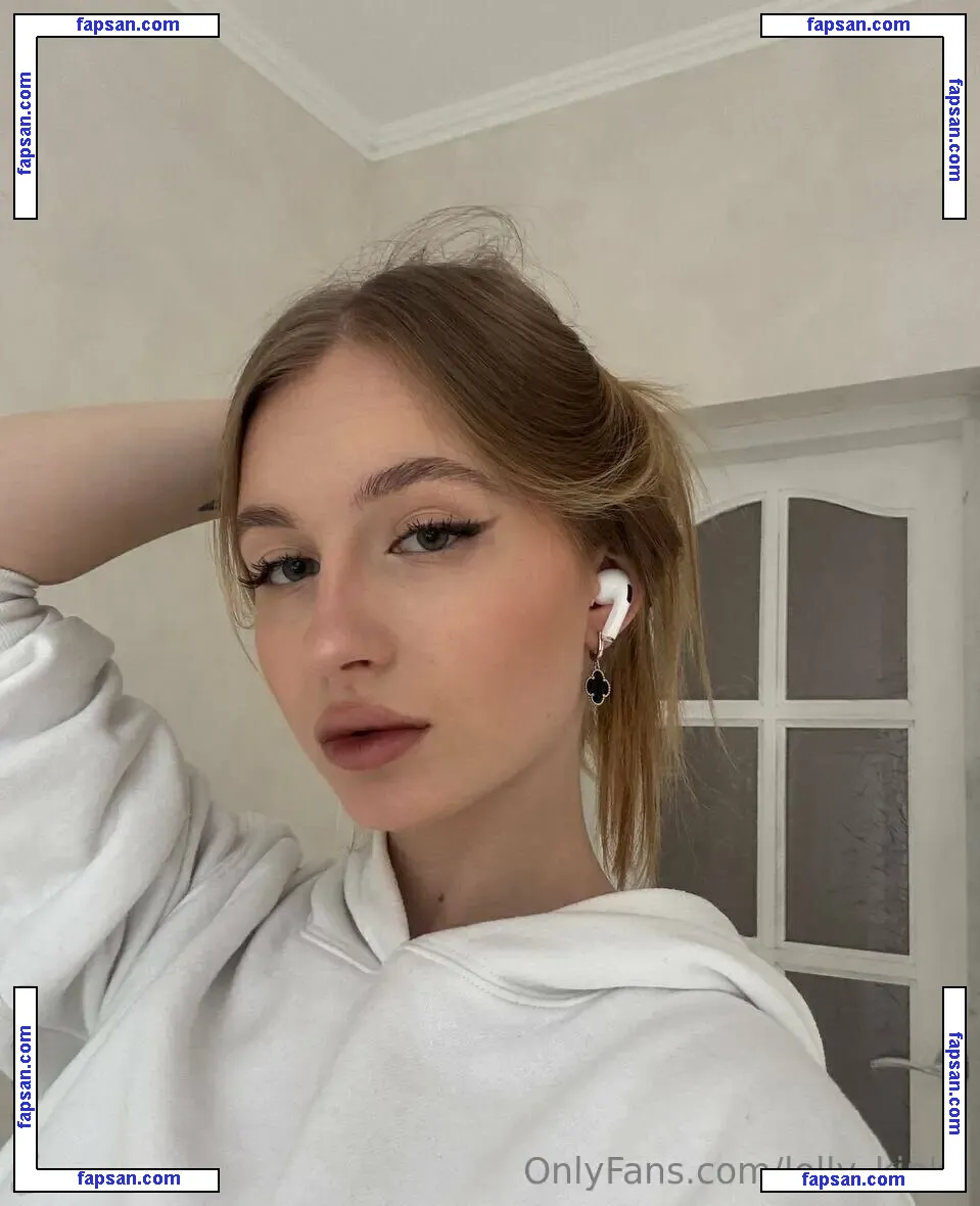 lolly_kinks nude photo #0004 from OnlyFans