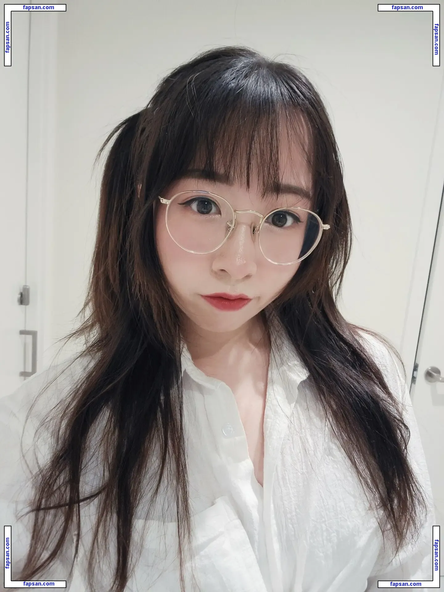 lolnatsumiii nude photo #0146 from OnlyFans