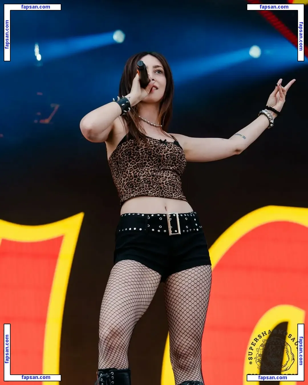 Lølø голая фото #0244 с Онлифанс