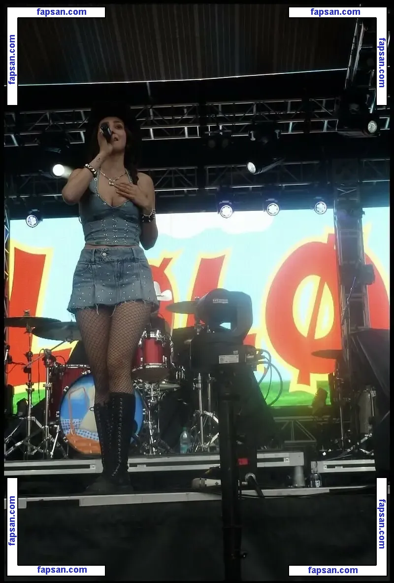 Lølø голая фото #0251 с Онлифанс