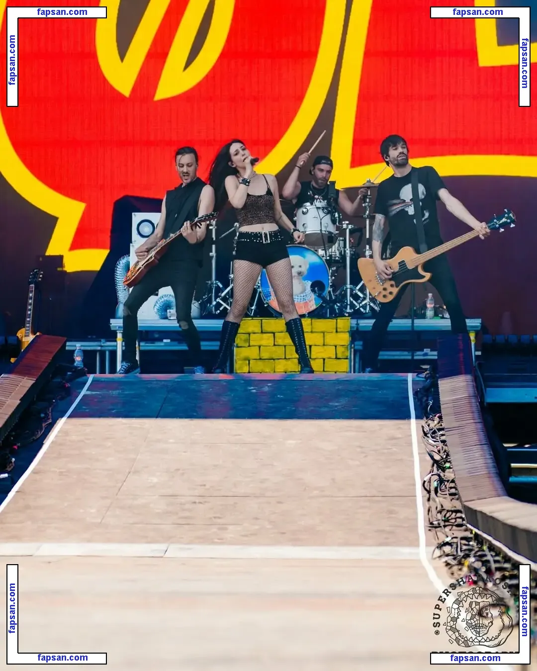 Lølø голая фото #0252 с Онлифанс