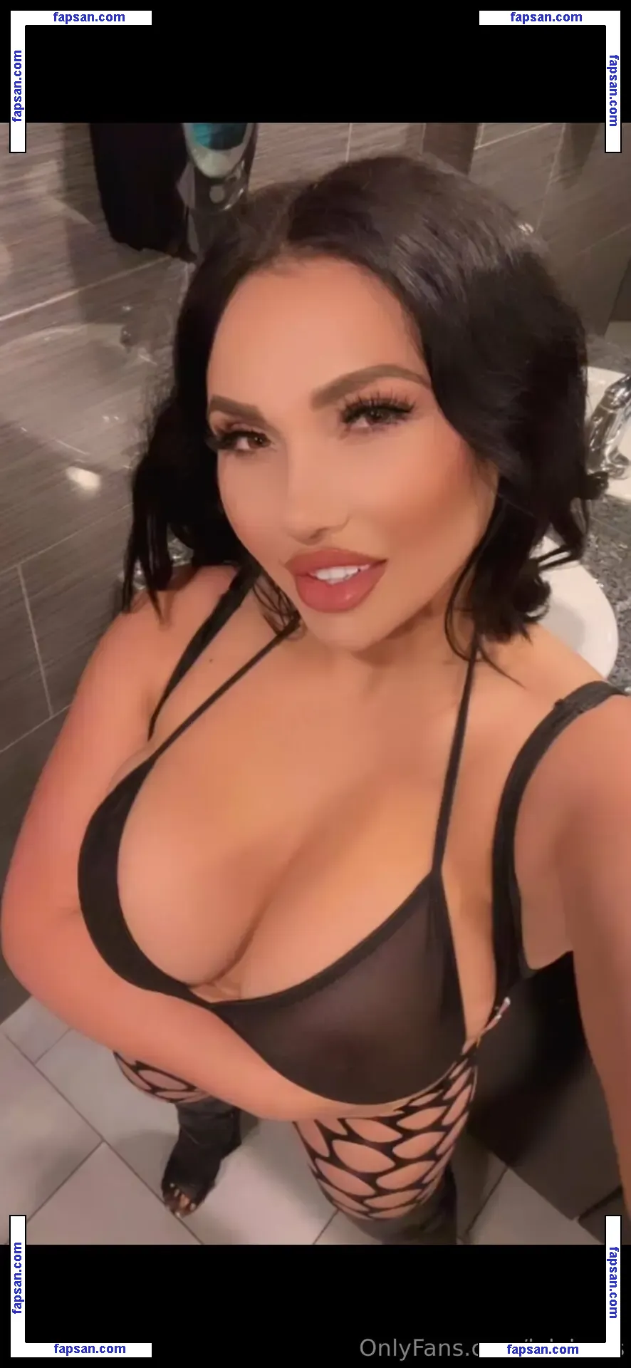 lolobuns nude photo #0013 from OnlyFans