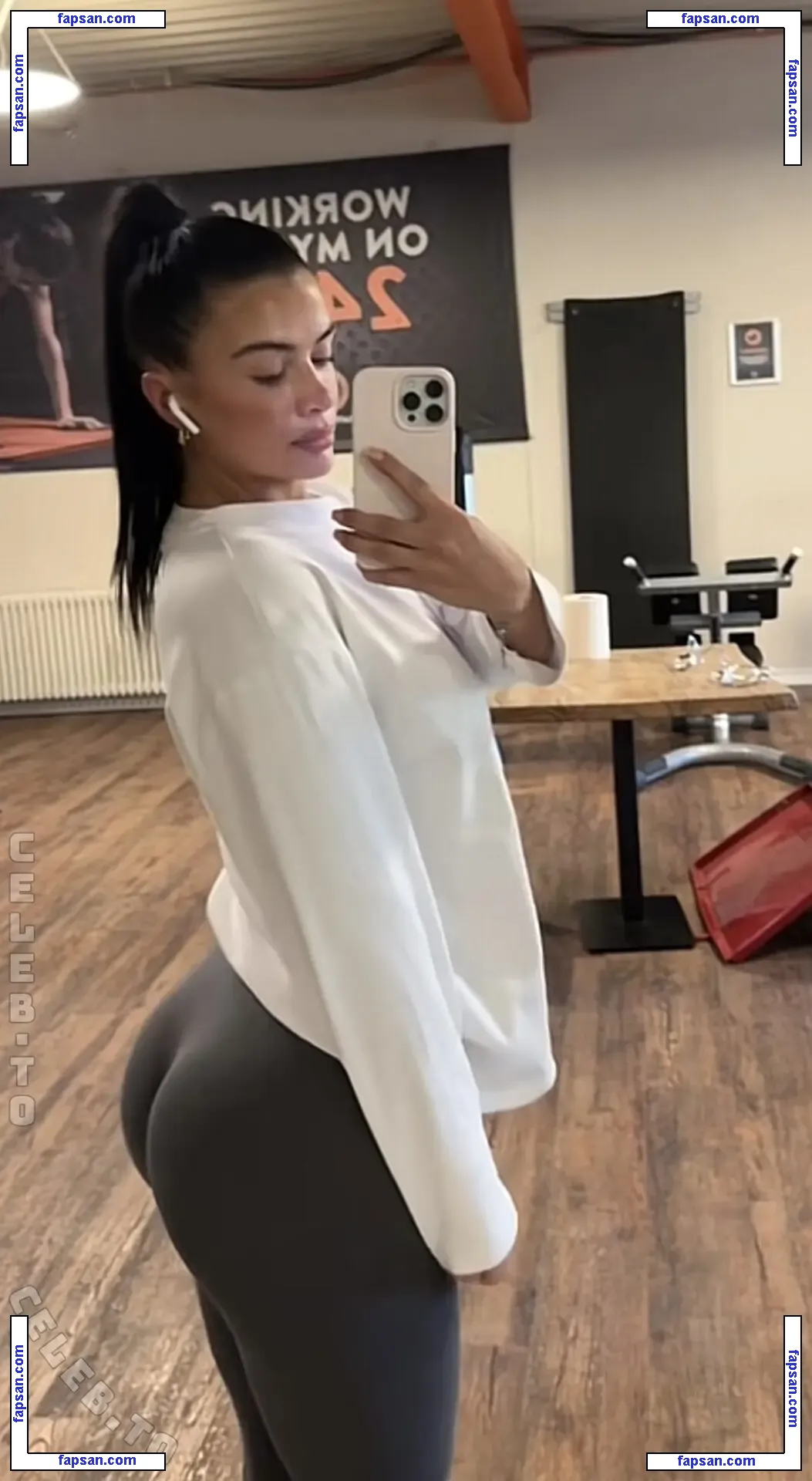 Loma Marie голая фото #0001 с Онлифанс