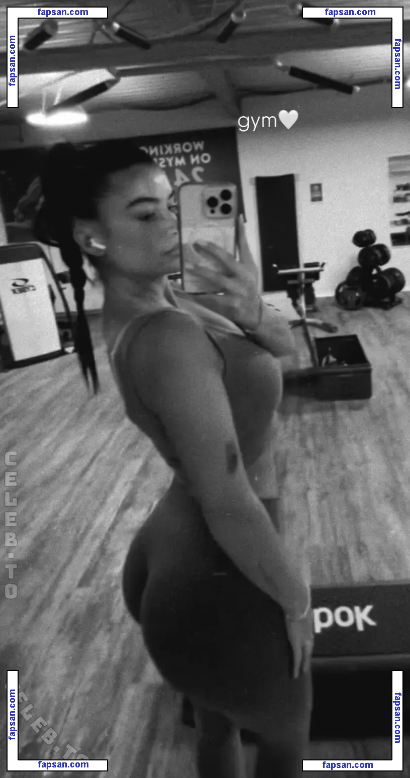 Loma Marie голая фото #0002 с Онлифанс