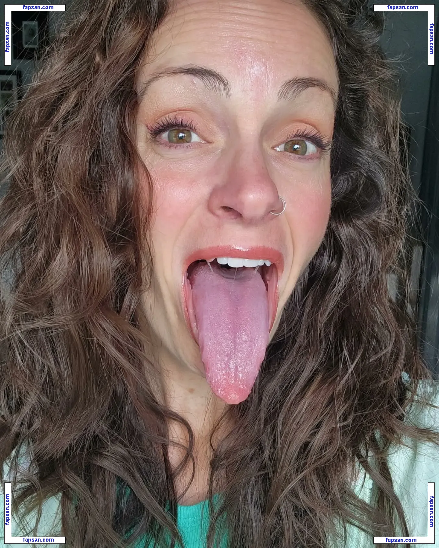 Long Tongue Fetish nude photo #0115 from OnlyFans