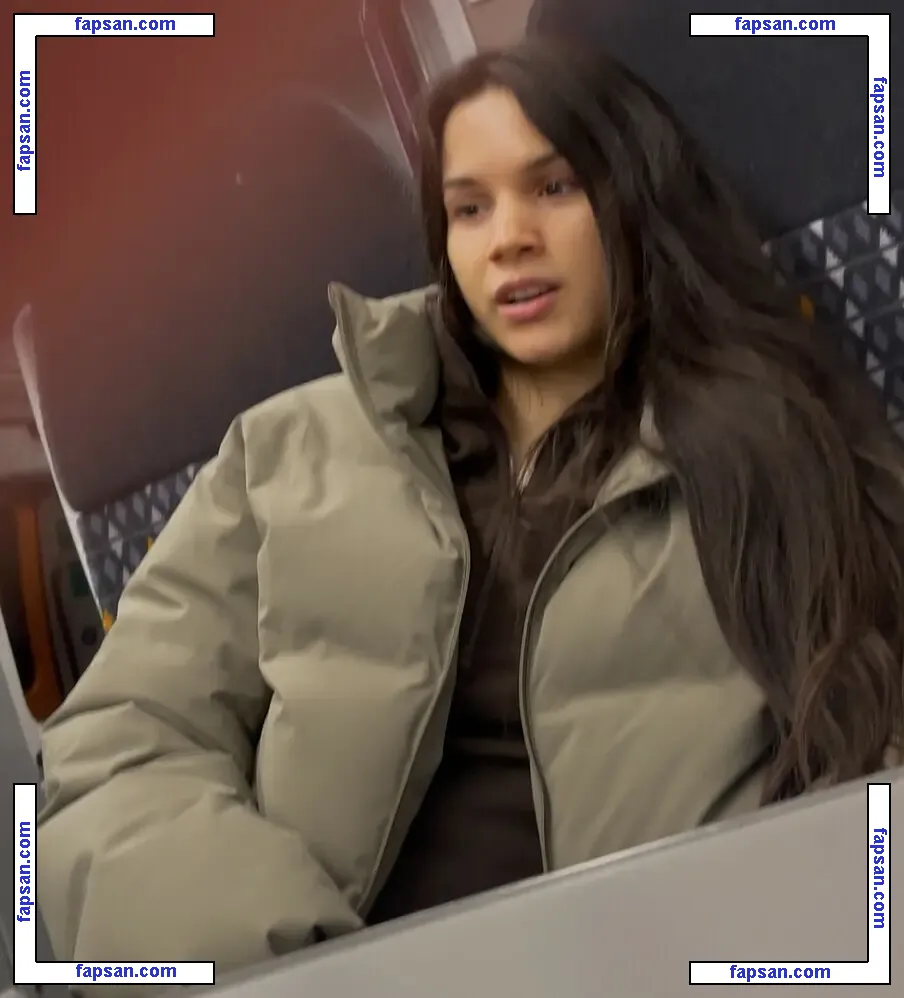 Looking For Candid nude photo #0002 from OnlyFans