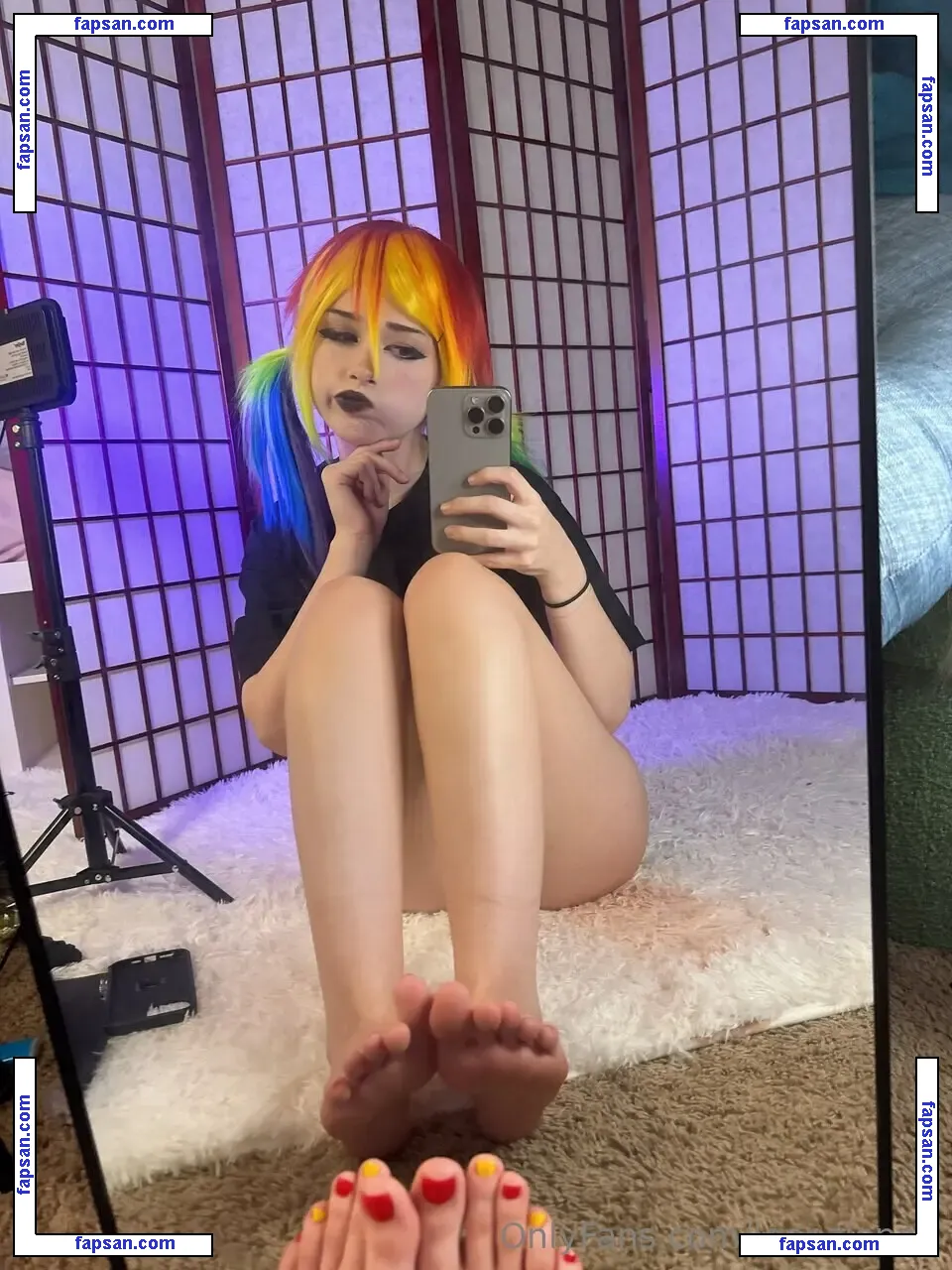 Loopziepop nude photo #0094 from OnlyFans