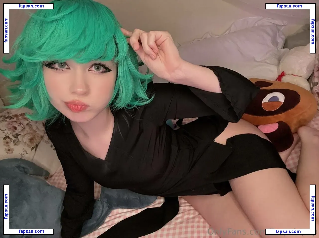 Loopziepop nude photo #0142 from OnlyFans