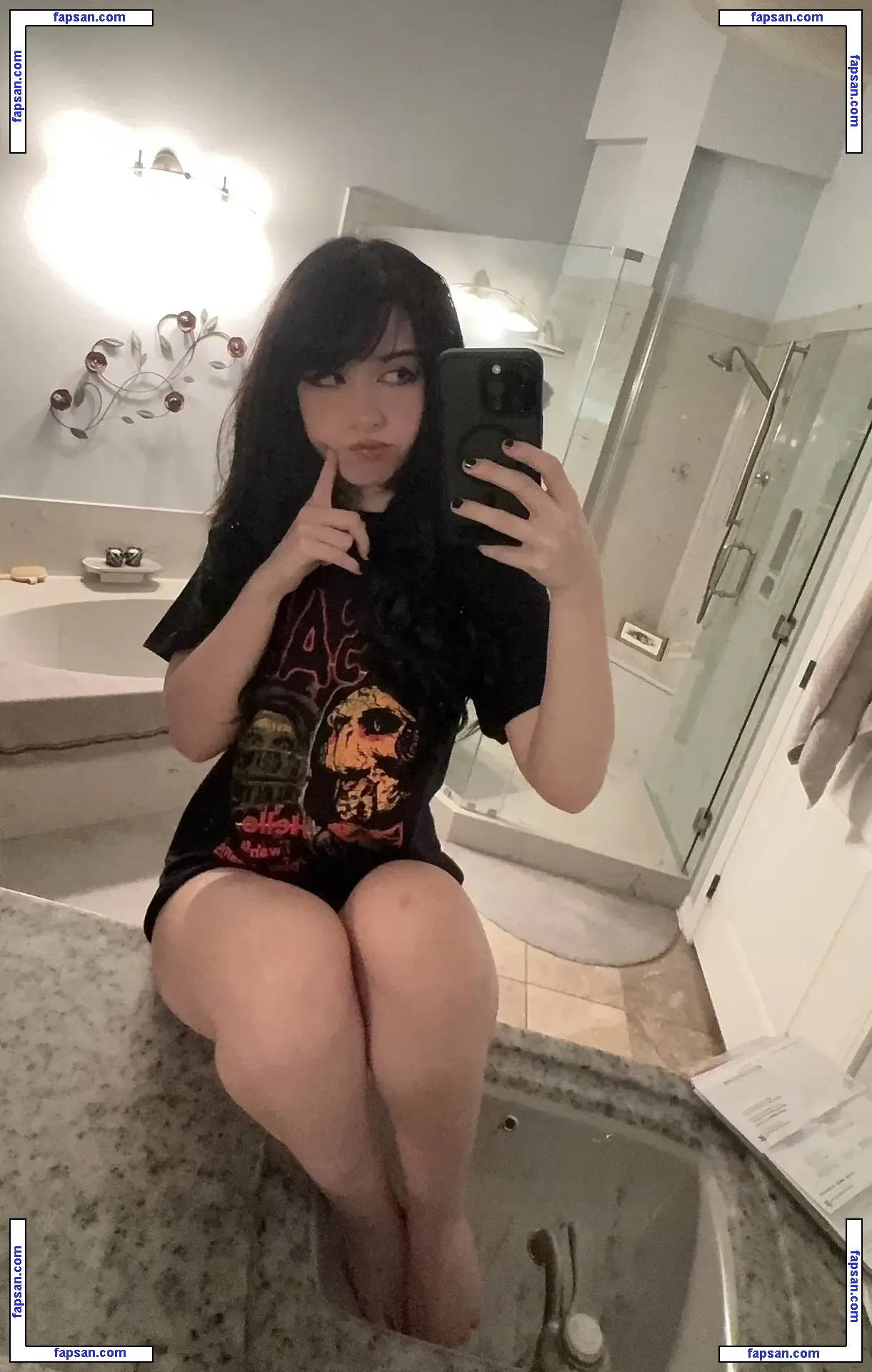 Loopziepop nude photo #0183 from OnlyFans