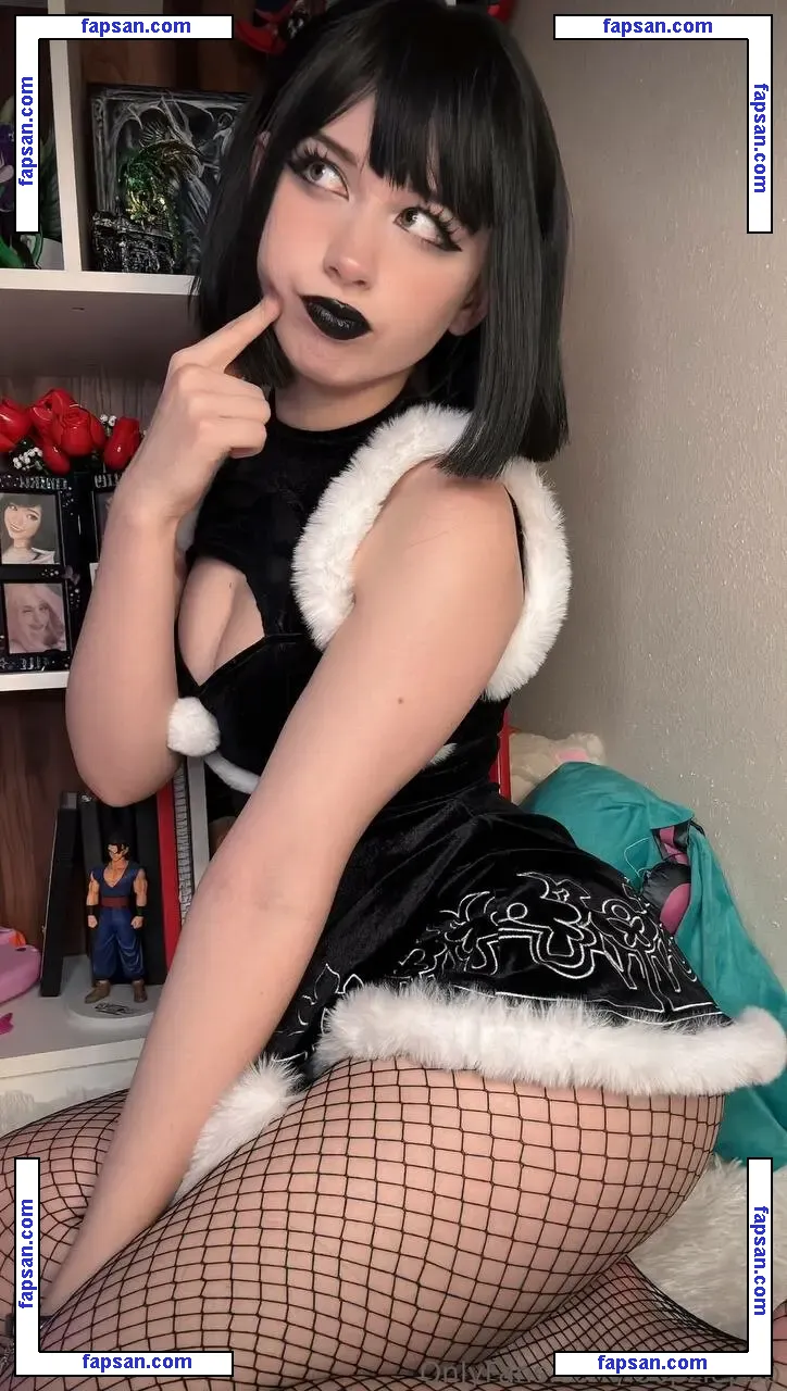 Loopziepop nude photo #0200 from OnlyFans