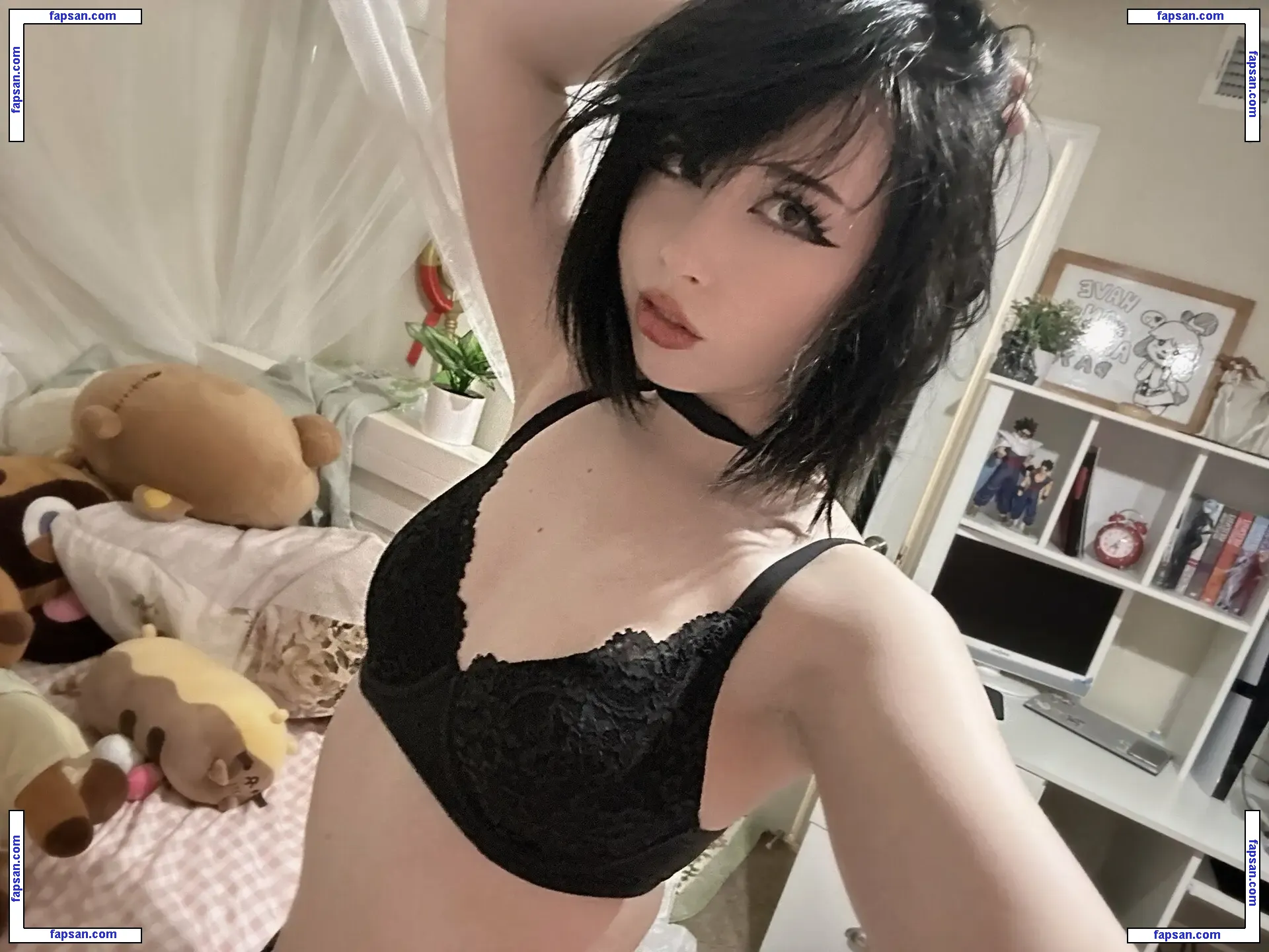 Loopziepop nude photo #0280 from OnlyFans