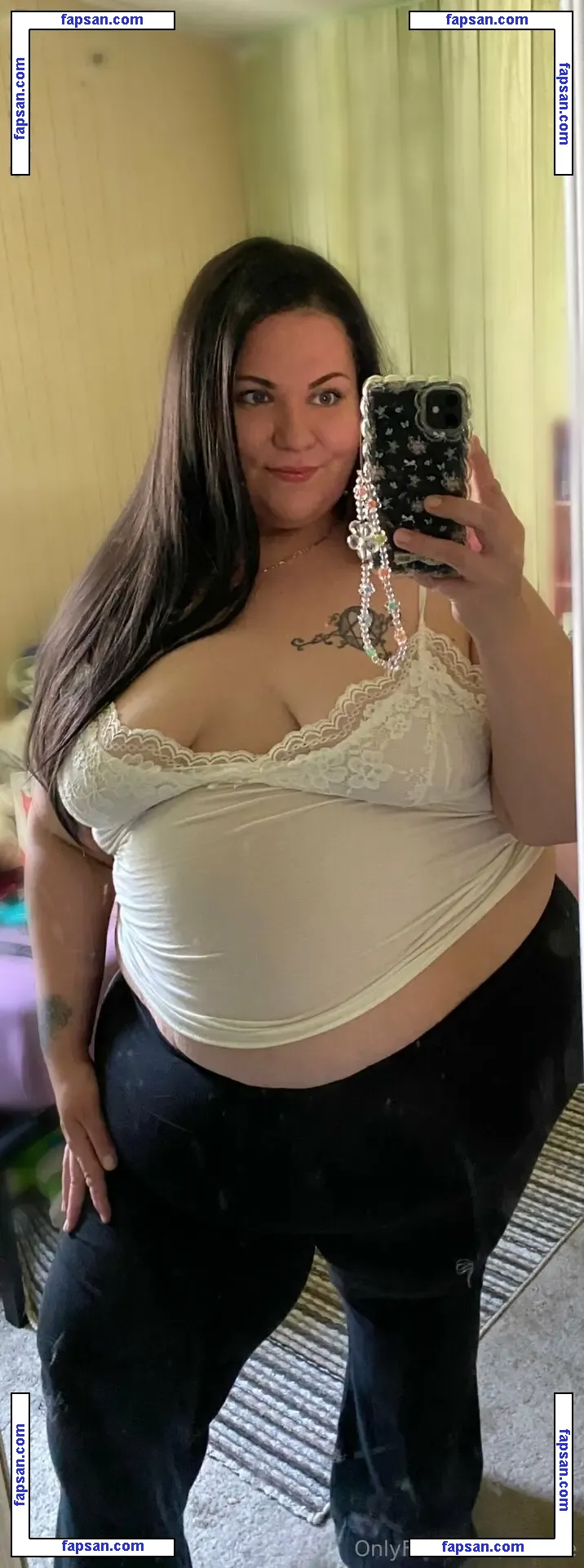 loralee nude photo #0002 from OnlyFans