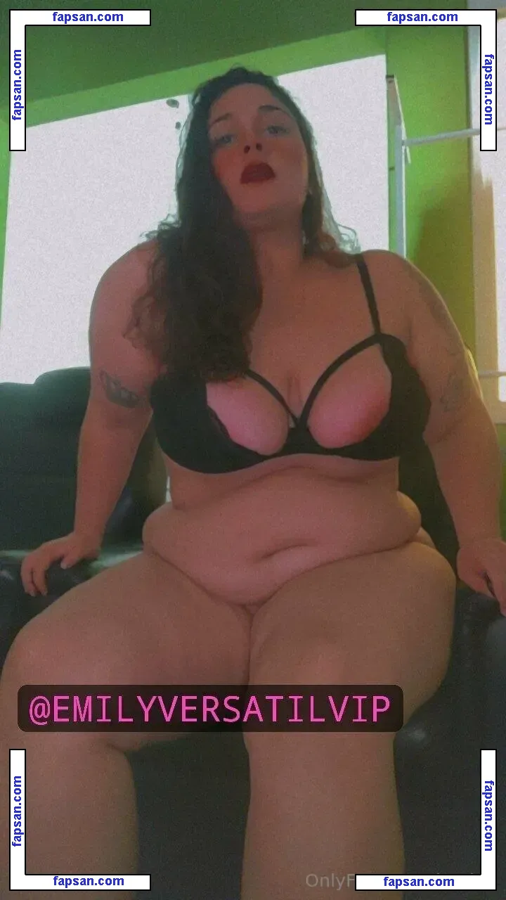 loralee nude photo #0019 from OnlyFans