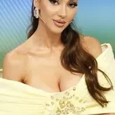 Loredana Brati голая #0026