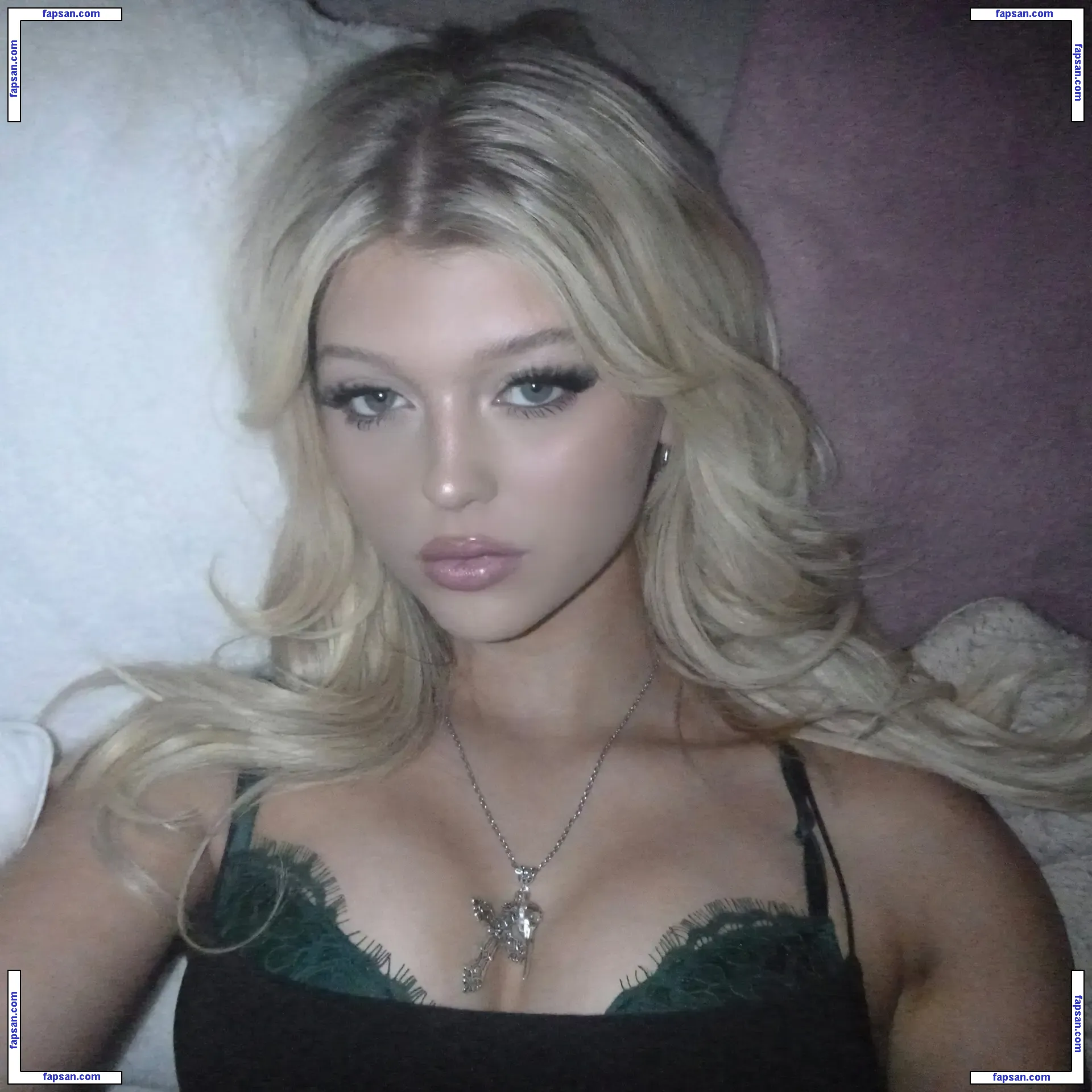 Loren Gray nude photo #0298 from OnlyFans