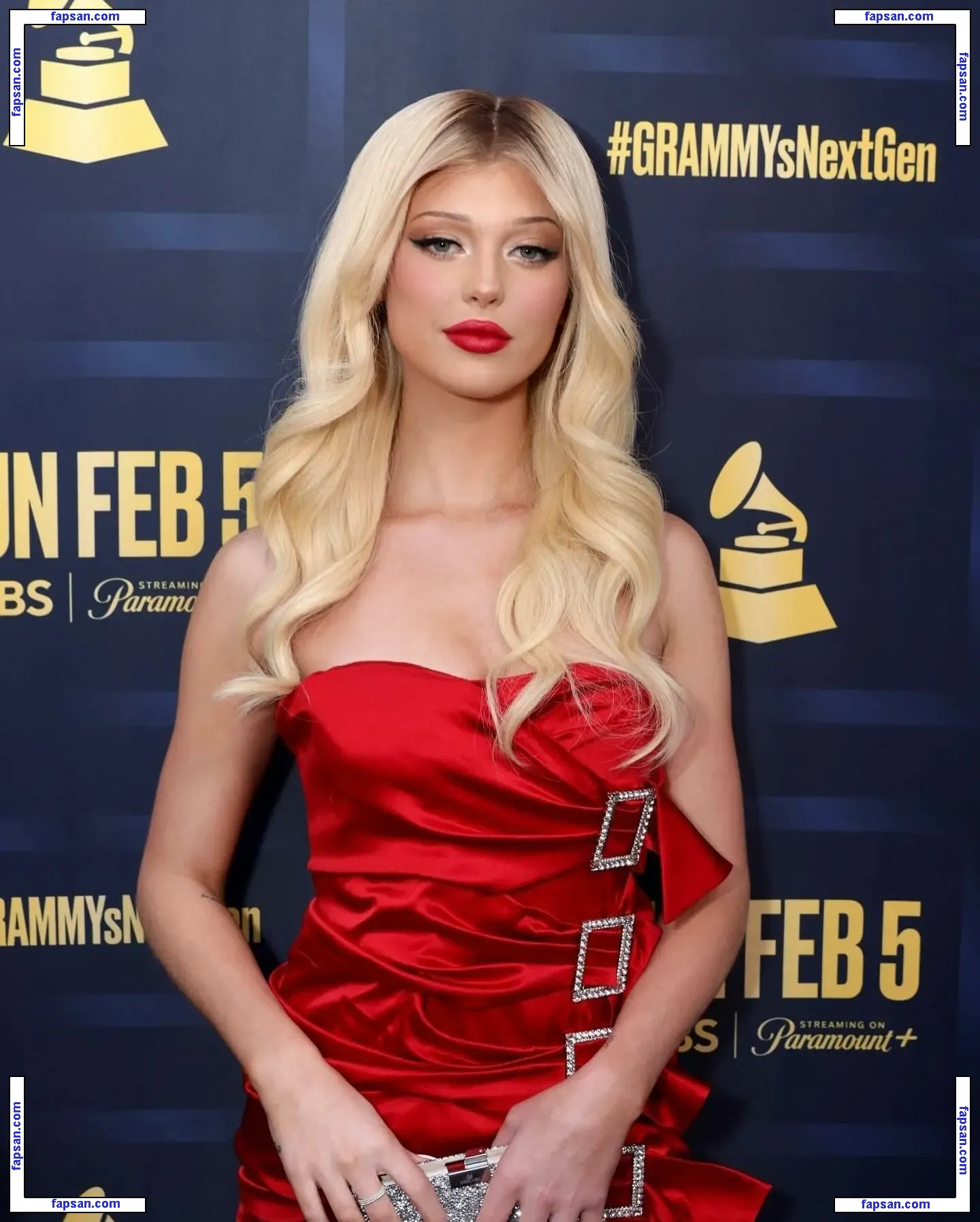 Loren Gray nude photo #0396 from OnlyFans