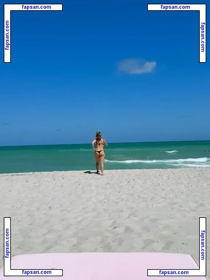 Lorena Comparato nude photo #0088 from OnlyFans