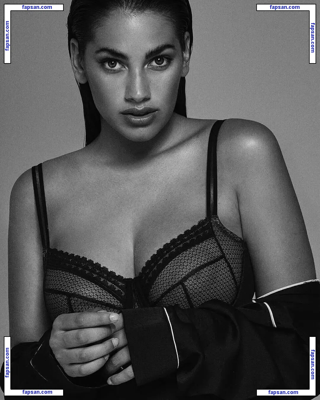 Lorena Duran nude photo #0154 from OnlyFans