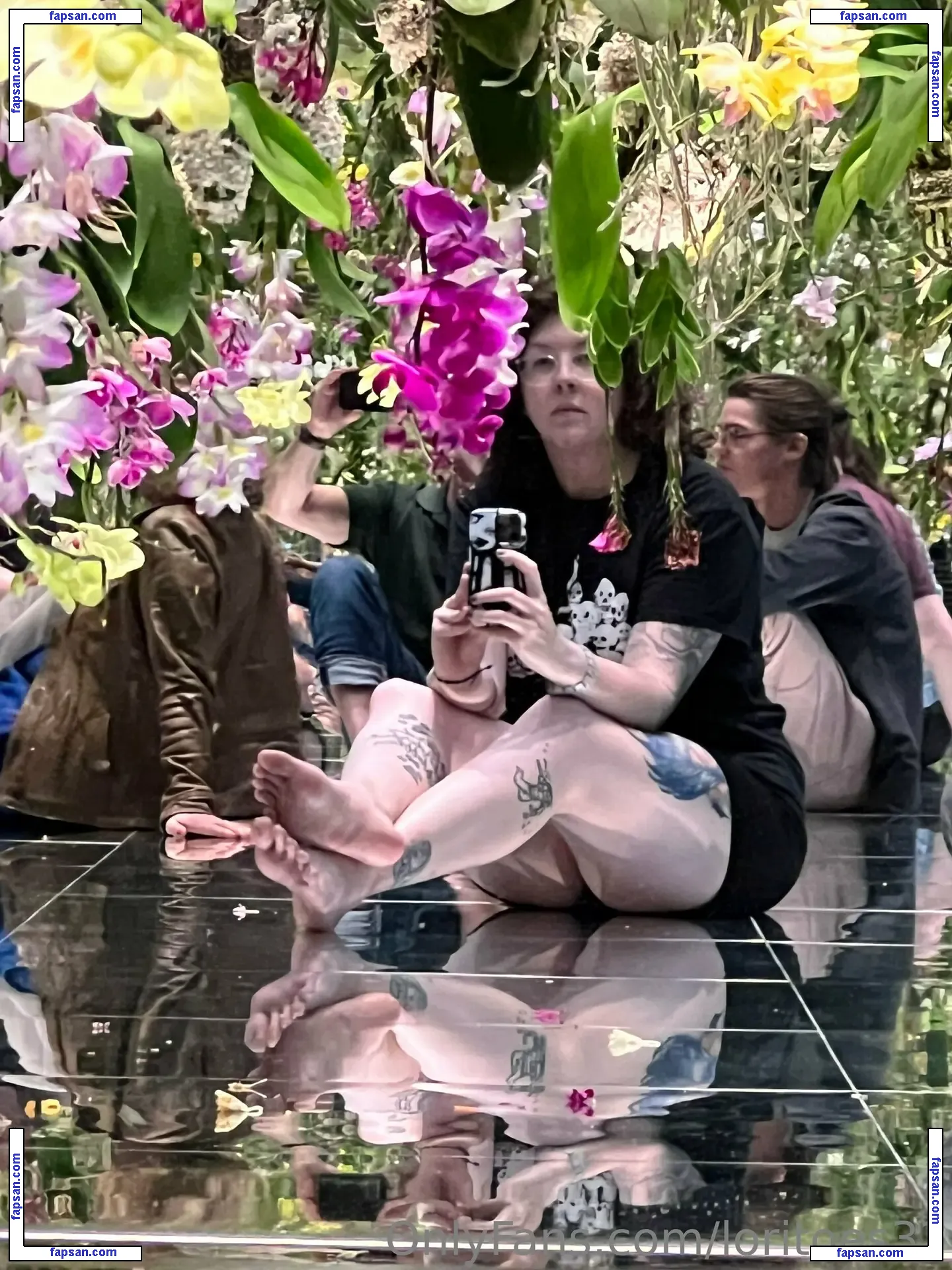 Loritoes 33 голая фото #0009 с Онлифанс