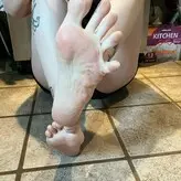 Loritoes 33 голая #0010