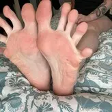 Loritoes 33 голая #0020