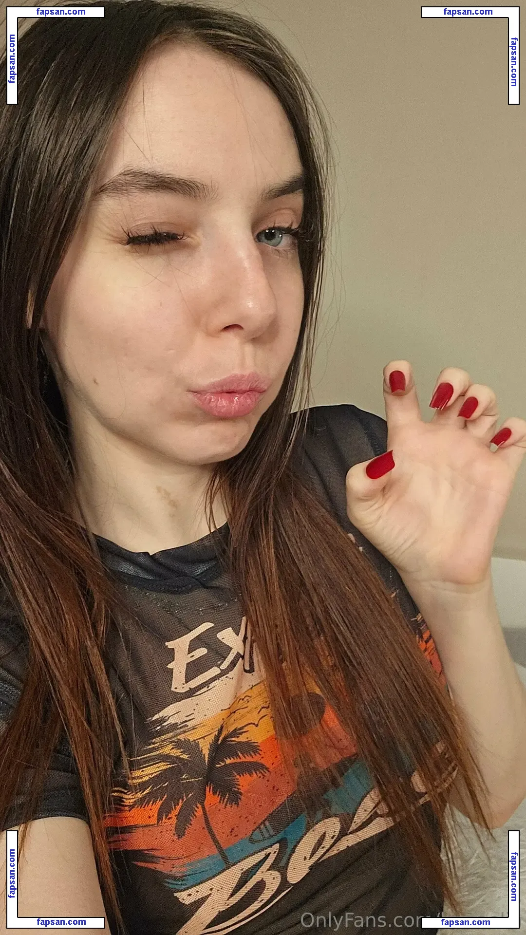 lornaelin nude photo #0004 from OnlyFans