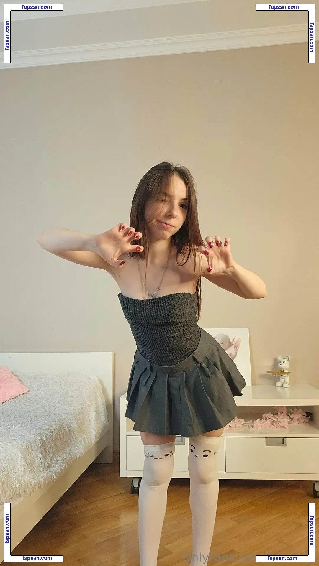 lornaelin nude photo #0010 from OnlyFans