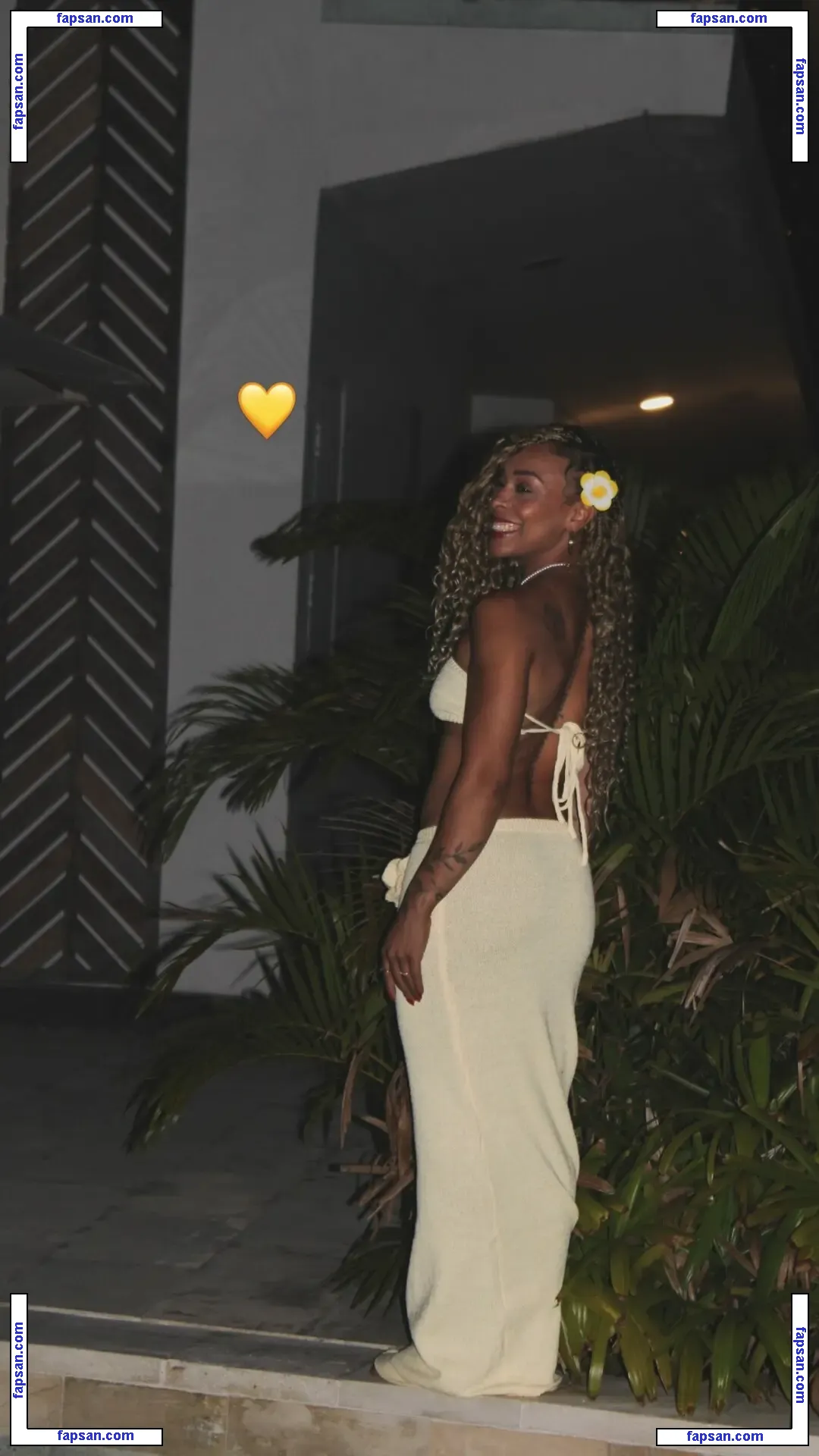 Lorrane Dos Santos nude photo #0036 from OnlyFans