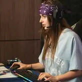 Loserfruit nude #0324