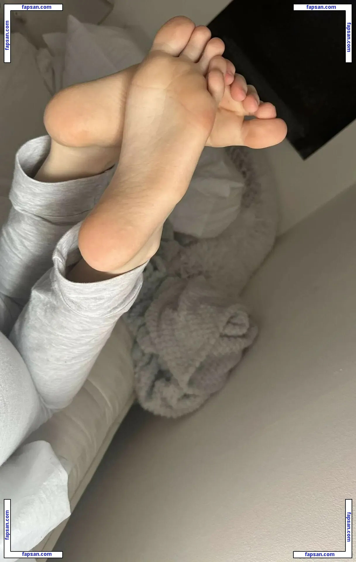 LostTraveller356 nude photo #0026 from OnlyFans
