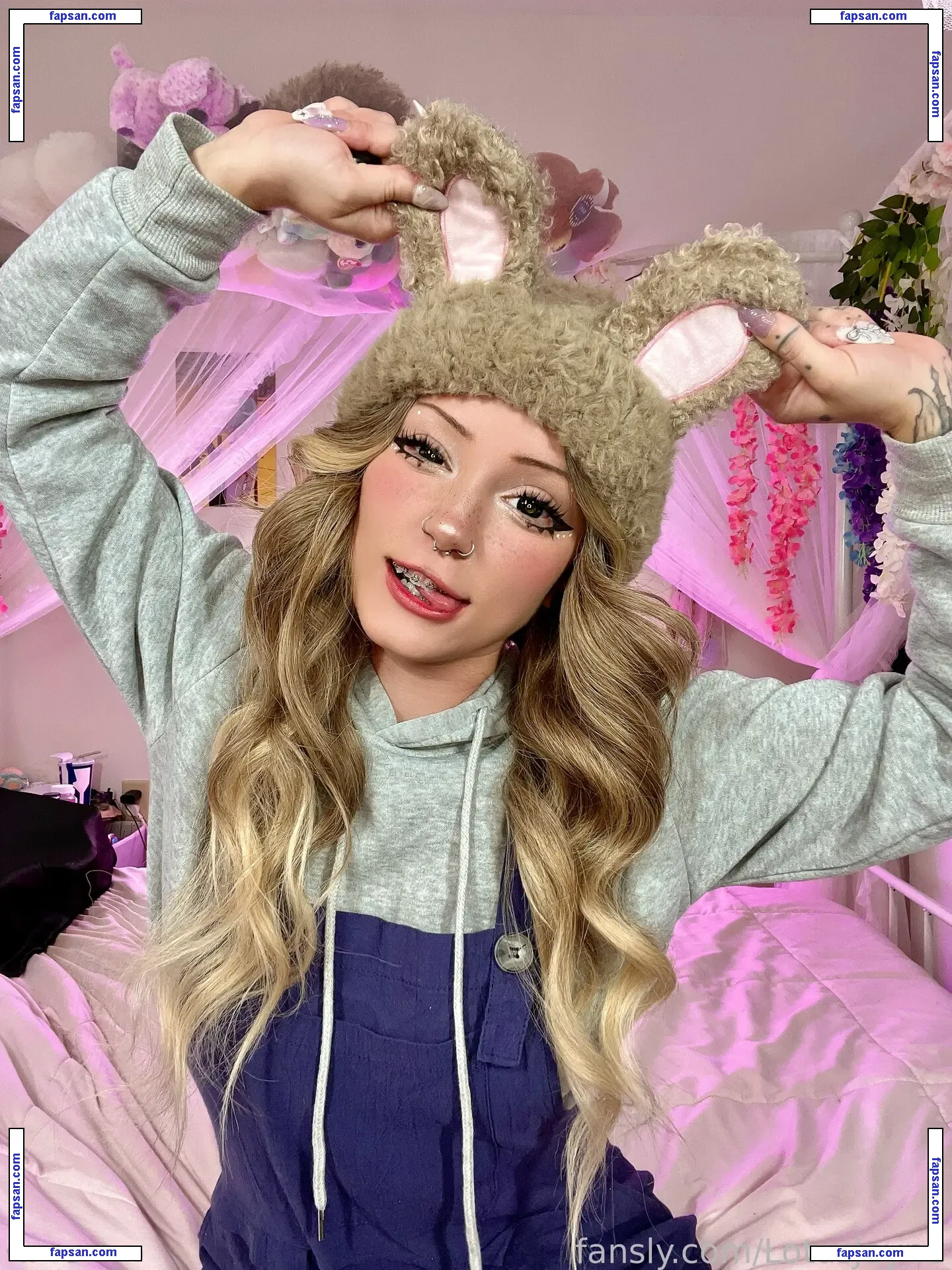 LotusJayne голая фото #0079 с Онлифанс