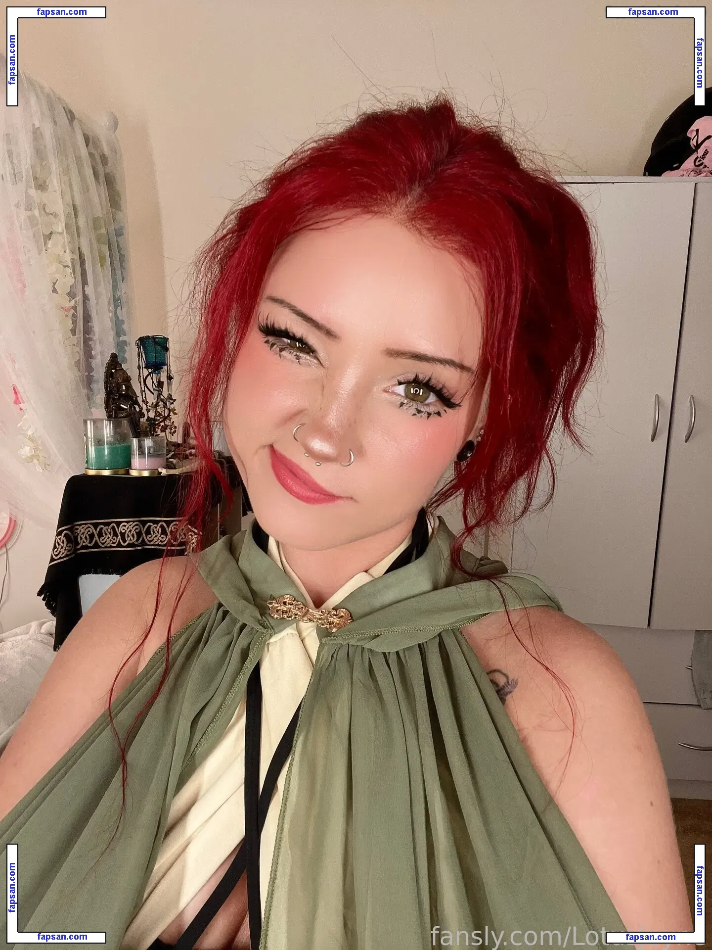 LotusJayne голая фото #0083 с Онлифанс