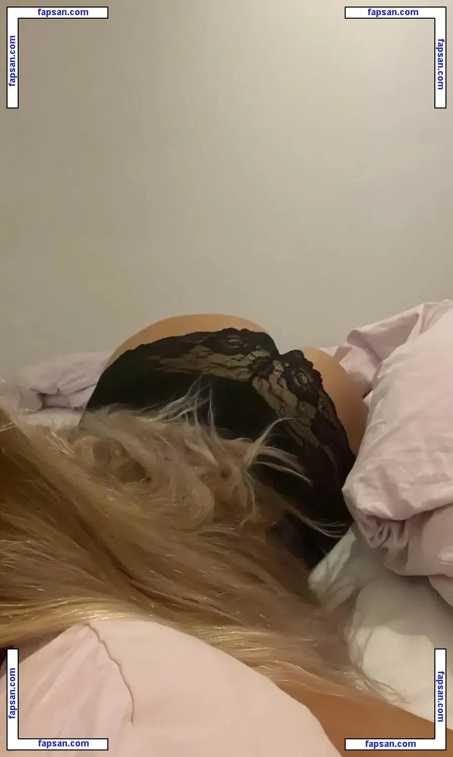 Lou Clemente Jacques nude photo #0022 from OnlyFans