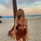 Louisa Johnson голая #0389
