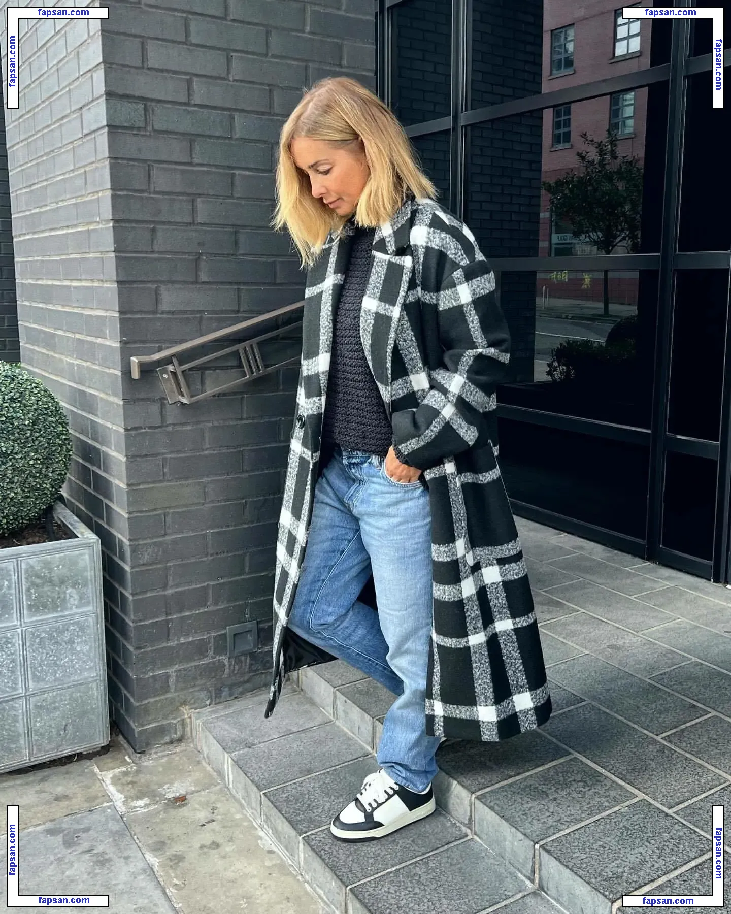 Louise Redknapp nude photo #0072 from OnlyFans