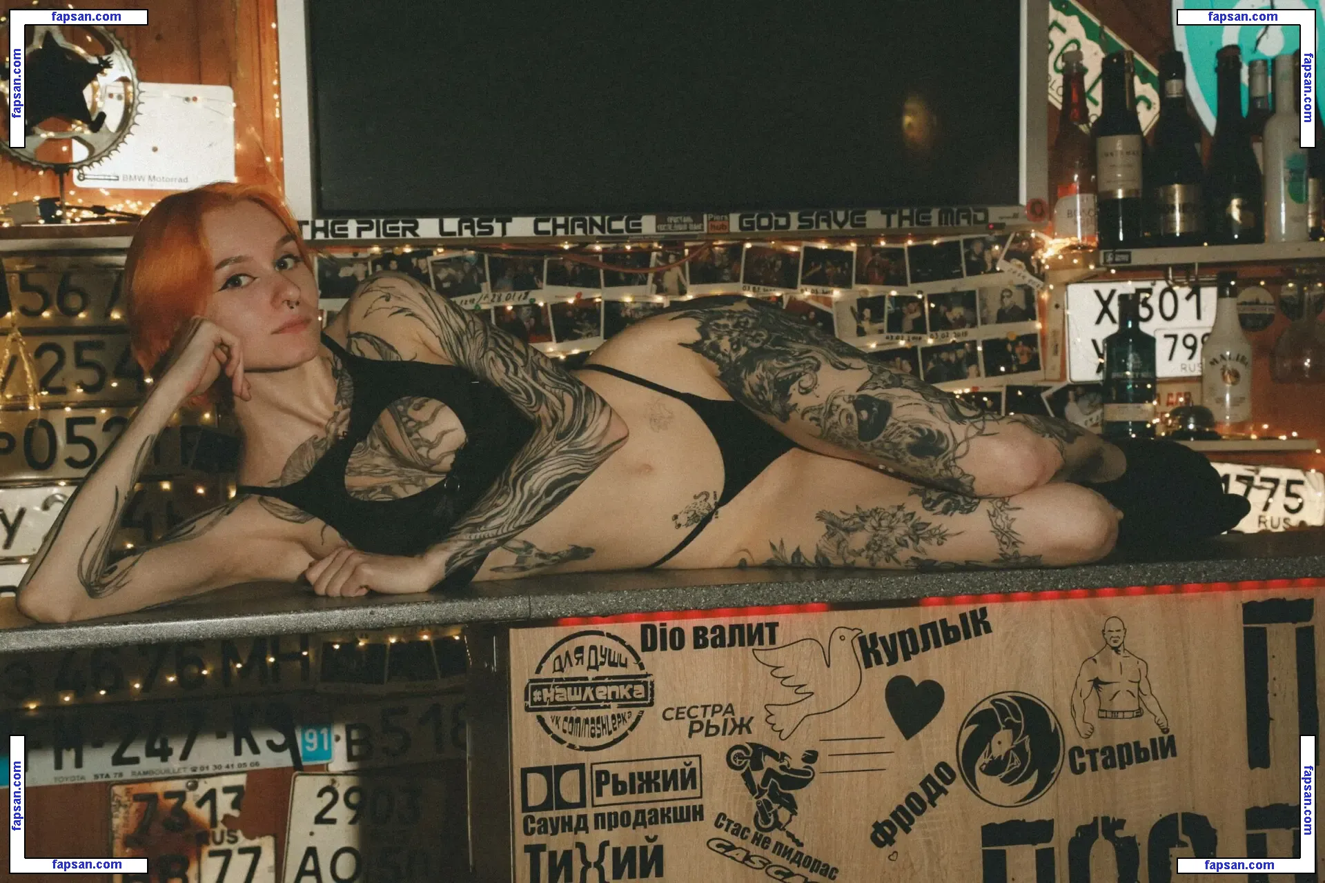 Louna Cerberus голая фото #0003 с Онлифанс