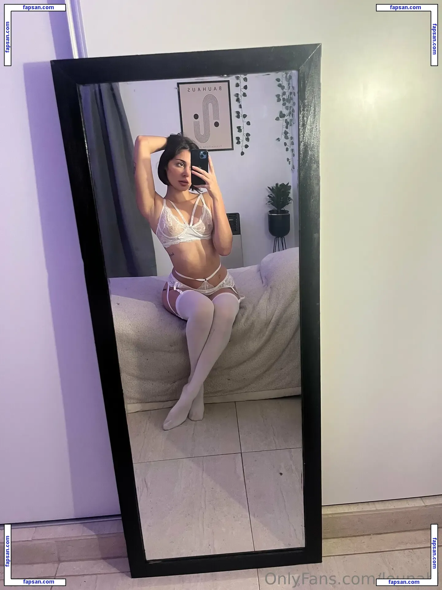lounabi nude photo #0002 from OnlyFans