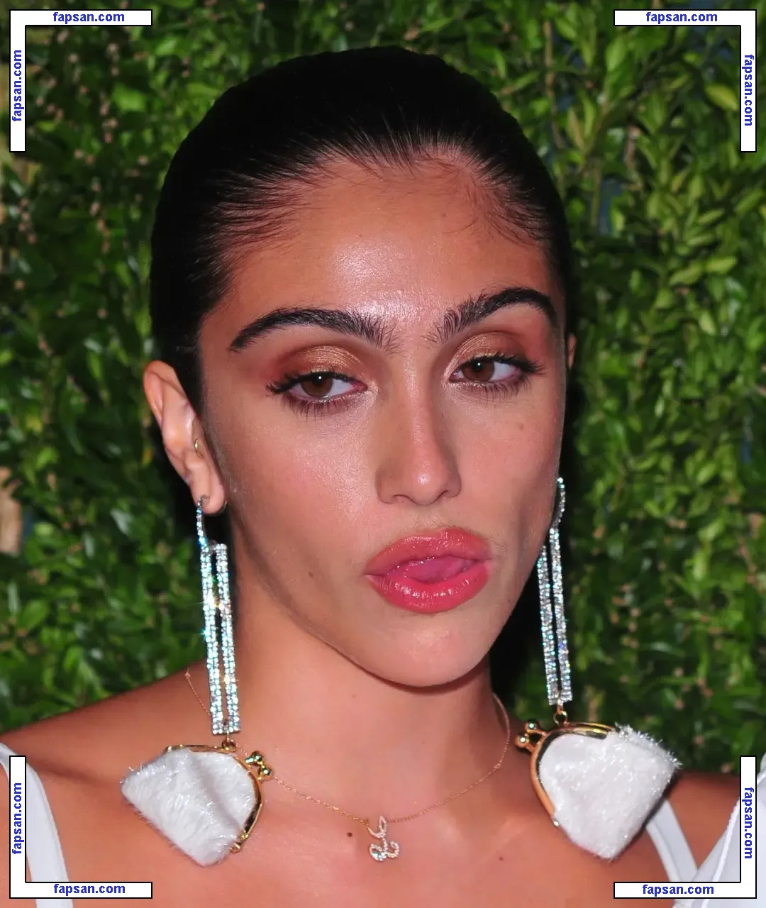 Lourdes Leon nude photo #0113 from OnlyFans